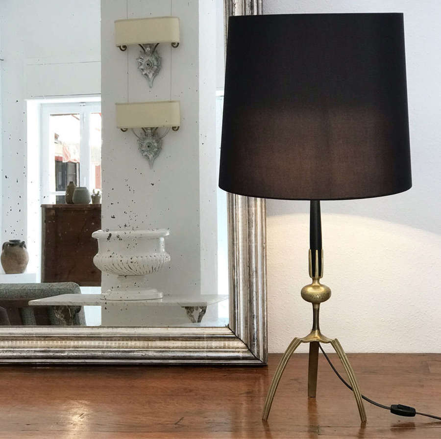 Mid Century Design Table Lamp
